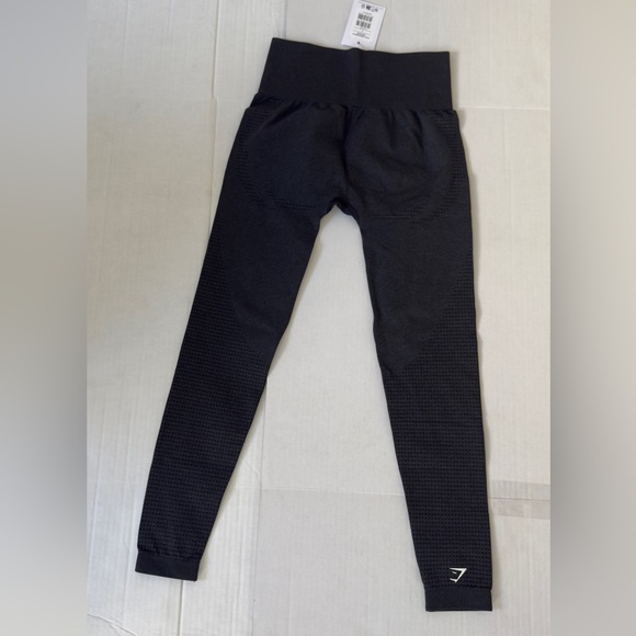 Gymshark black VITAL SEAMLESS 2.0 LEGGINGS size medium NWT - Picture 4 of 7